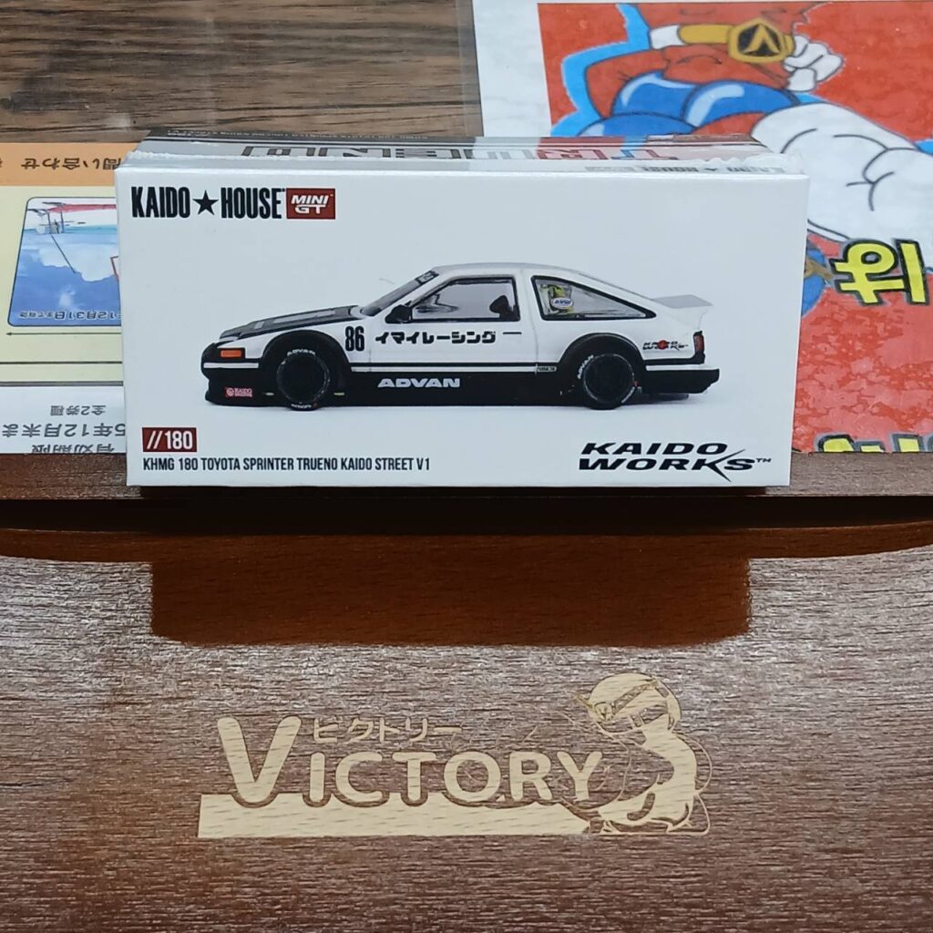 1/64 トヨタ AE86 スプリンタートレノ Kaido Street V1 (右ハンドル