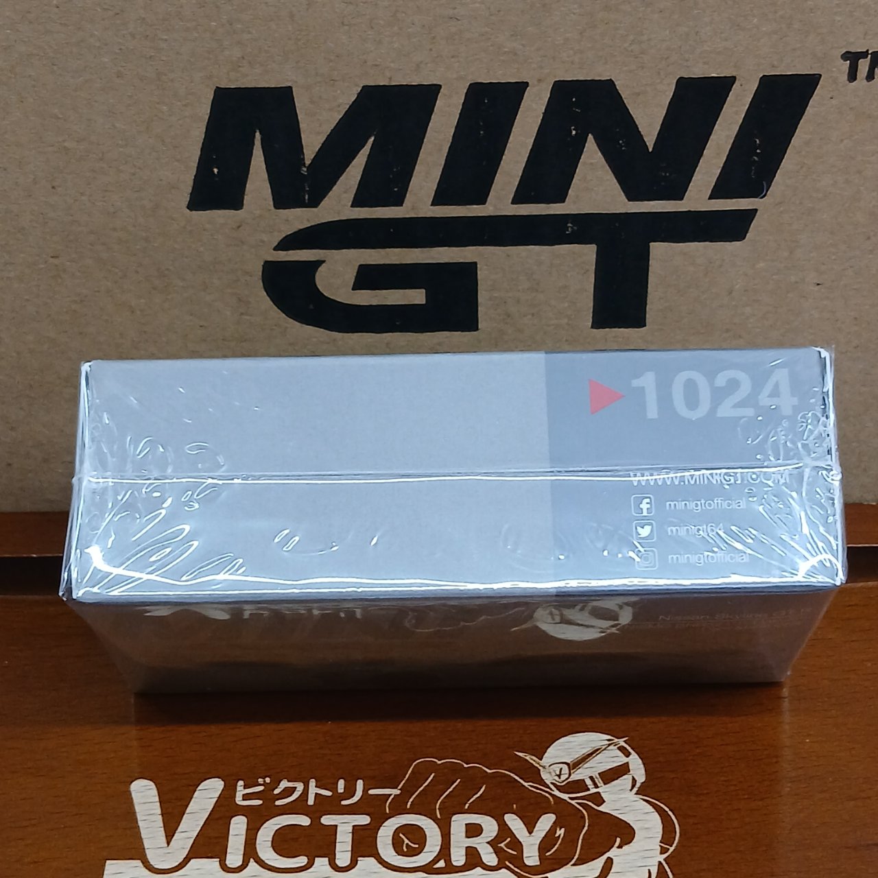 1/64 日産 スカイライン GT-R NISMO BNR32 CRS Ver. ダークメタルグレー 右ハンドル - 画像 (3)