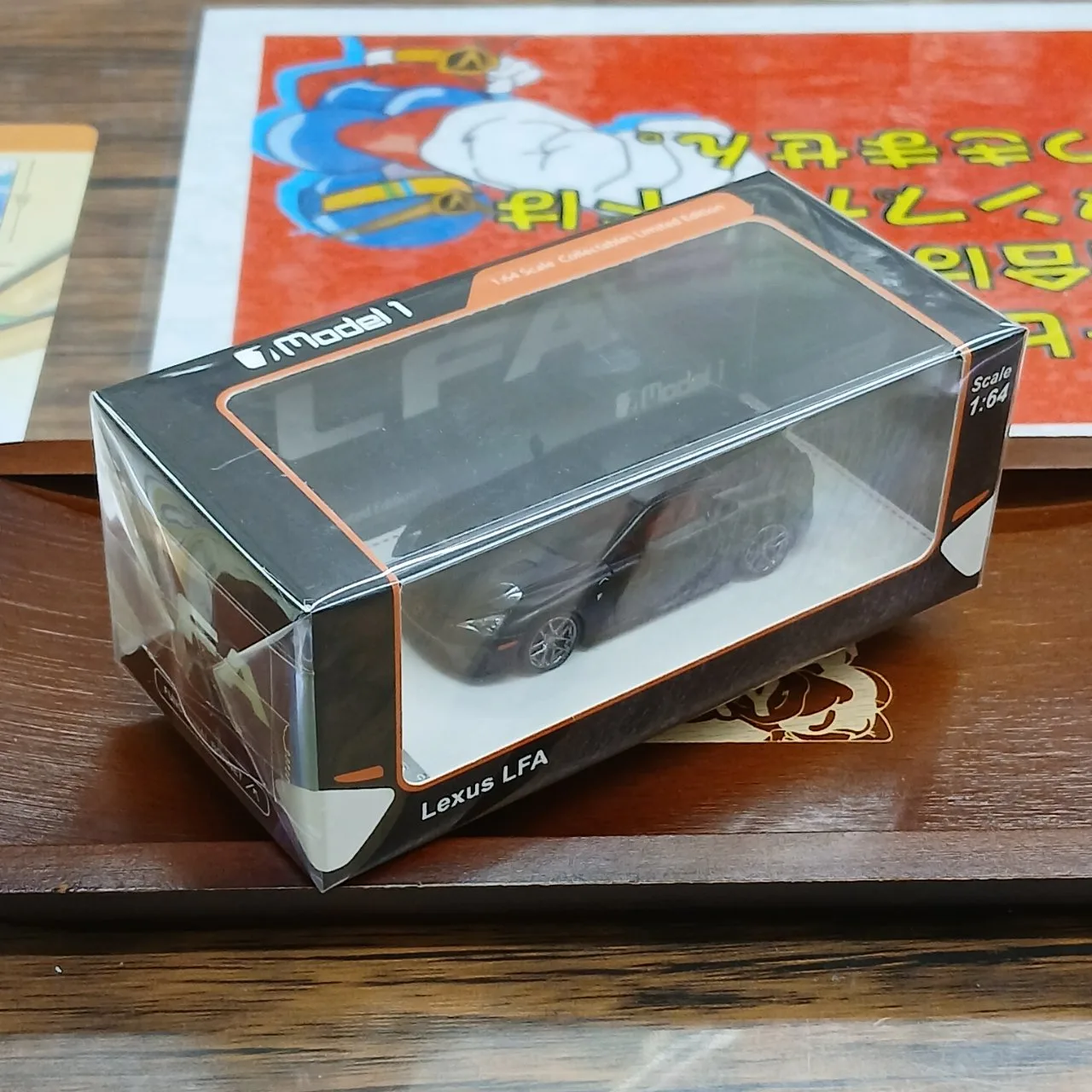 1/64 レクサス LFA マットブラック 左ハンドル