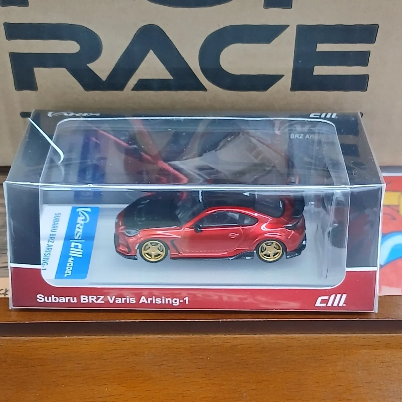 1/64 スバル BRZ Varis Arising-1 ワイドボディ メタリックレッド - 画像 (2)