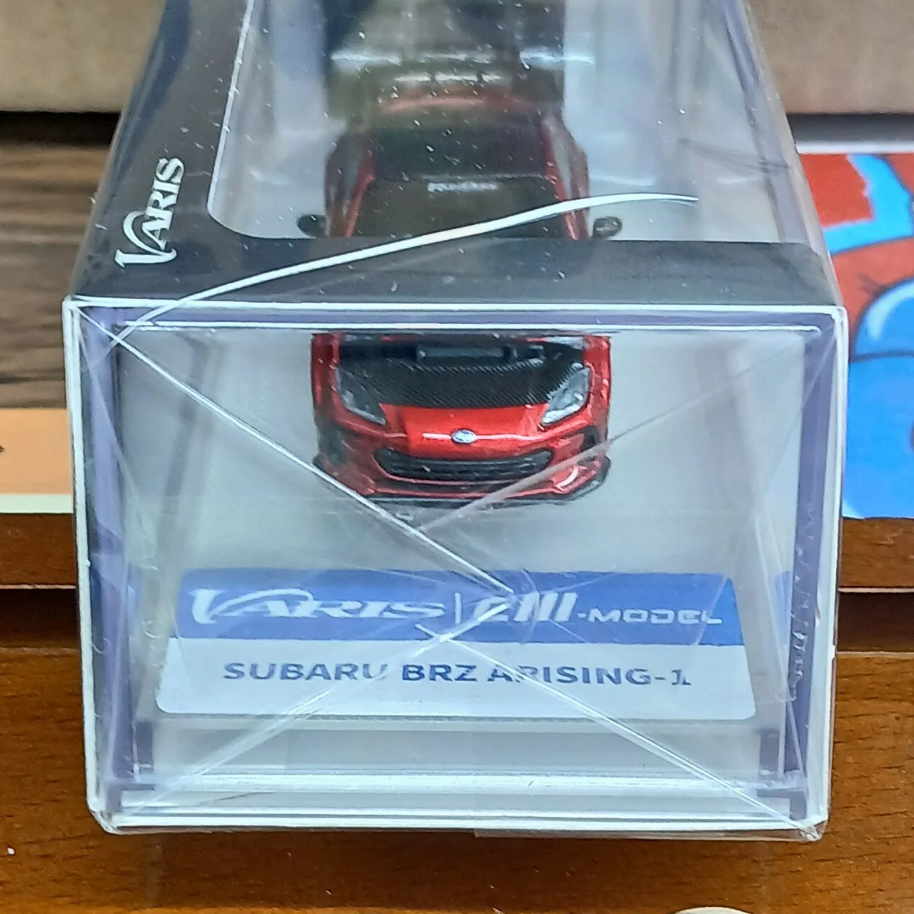 1/64 スバル BRZ Varis Arising-1 ワイドボディ メタリックレッド - 画像 (4)