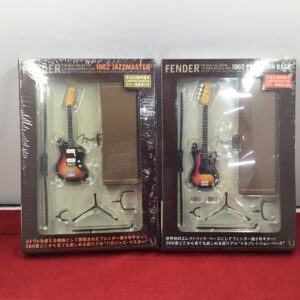 2種セット メディアファクトリー フェンダー ザ ベスト・コレクション 1962 プレシジョンベース 1962 ジャズマスター ブラウントーレックス・ケース