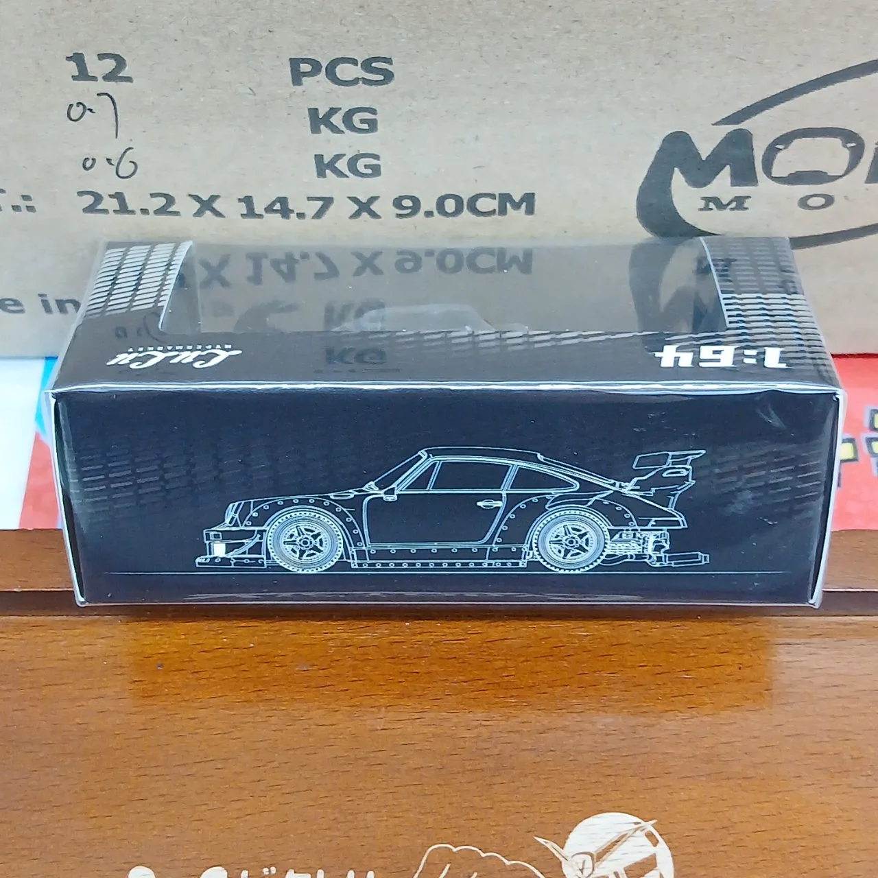 1/64 RWB930 STELLA ARTOIS Circuit Specification マットブラック - 画像 (4)