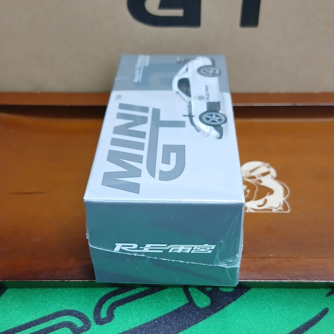 1/64 マツダ RX-7 RE雨宮 シルバーメタリック(右ハンドル) - 画像 (4)