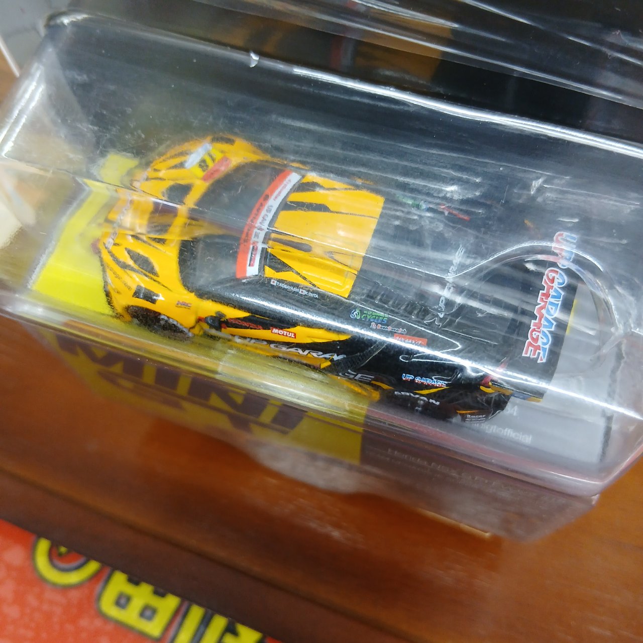 1/64 Honda NSX GT3 EVO2 SUPER GTシリーズ 2022 #18 UPGARAGE NSX GT3