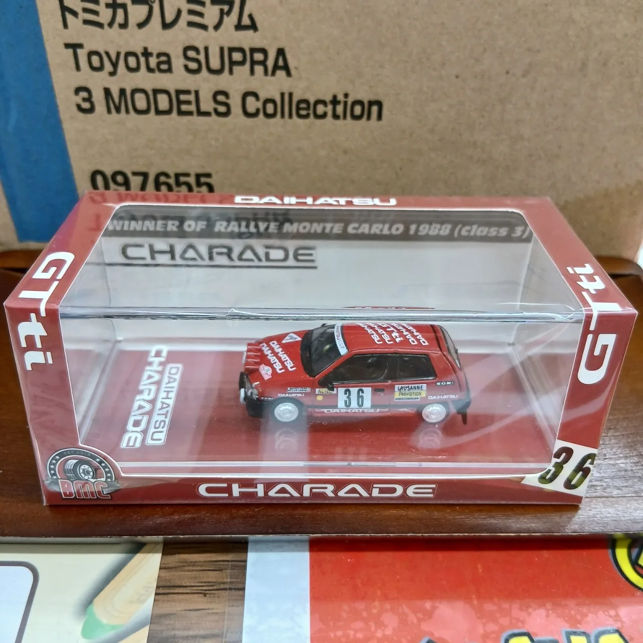 1/64 ダイハツ シャレード 1998 モンテカルロラリー クラス3 優勝車 #36 64B0447 - 画像 (3)