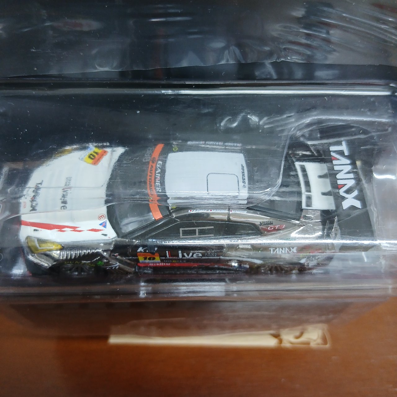 1/64 Nissan GT-R NISMO GT3 SUPER GTシリーズ 2022 #10 TANAX GAINER