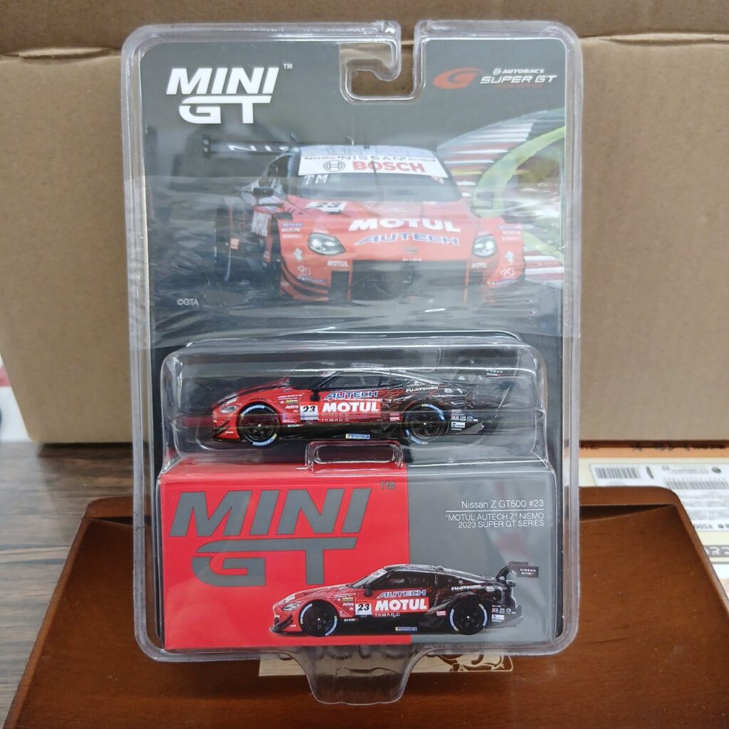 1/64 Nissan Z GT500 NISMO SUPER GTシリーズ 2023 #23 MOTUL AUTECH Z