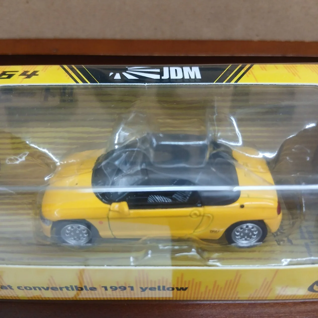 1/64 ホンダ ビート コンバーチブル 1991 （MM64-Beat-001） - 画像 (2)