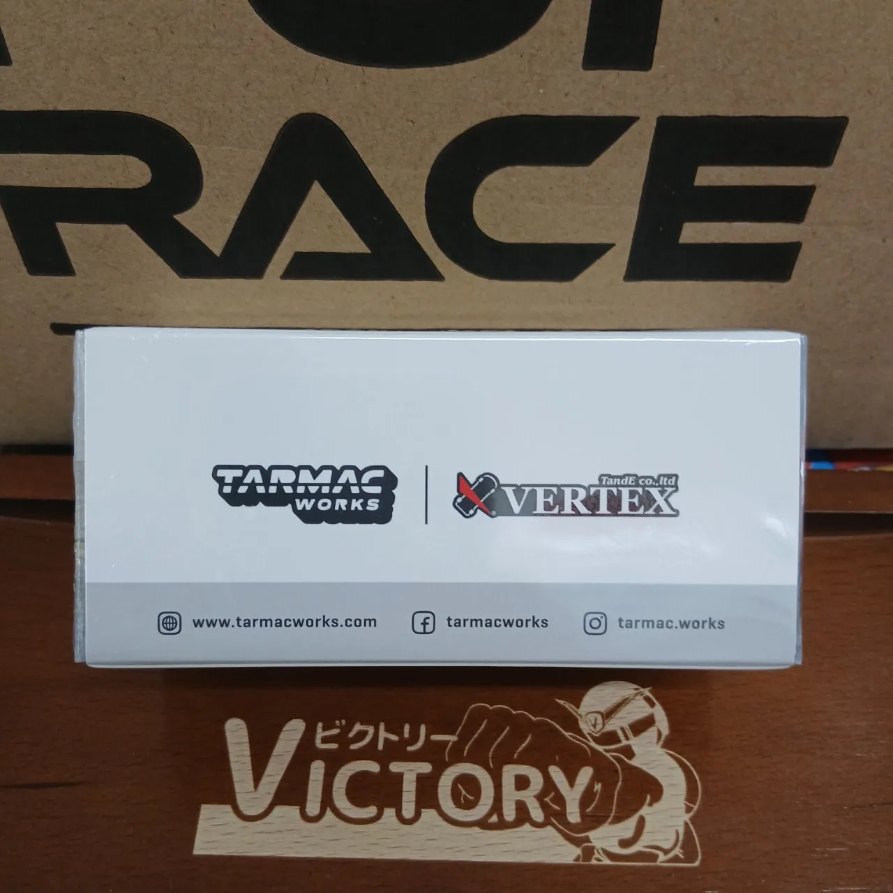 1/64 VERTEX トヨタ ソアラ JZZ30 ホワイト - 画像 (5)