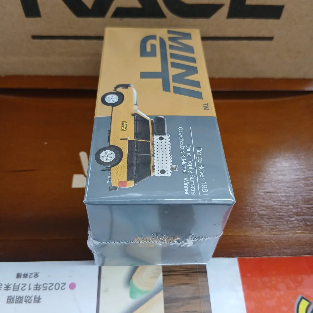 1/64 レンジローバー 1981 キャメルトロフィー スマトラ 優勝車 C.Swoboda & K.Mentel(左ハンドル) - 画像 (3)