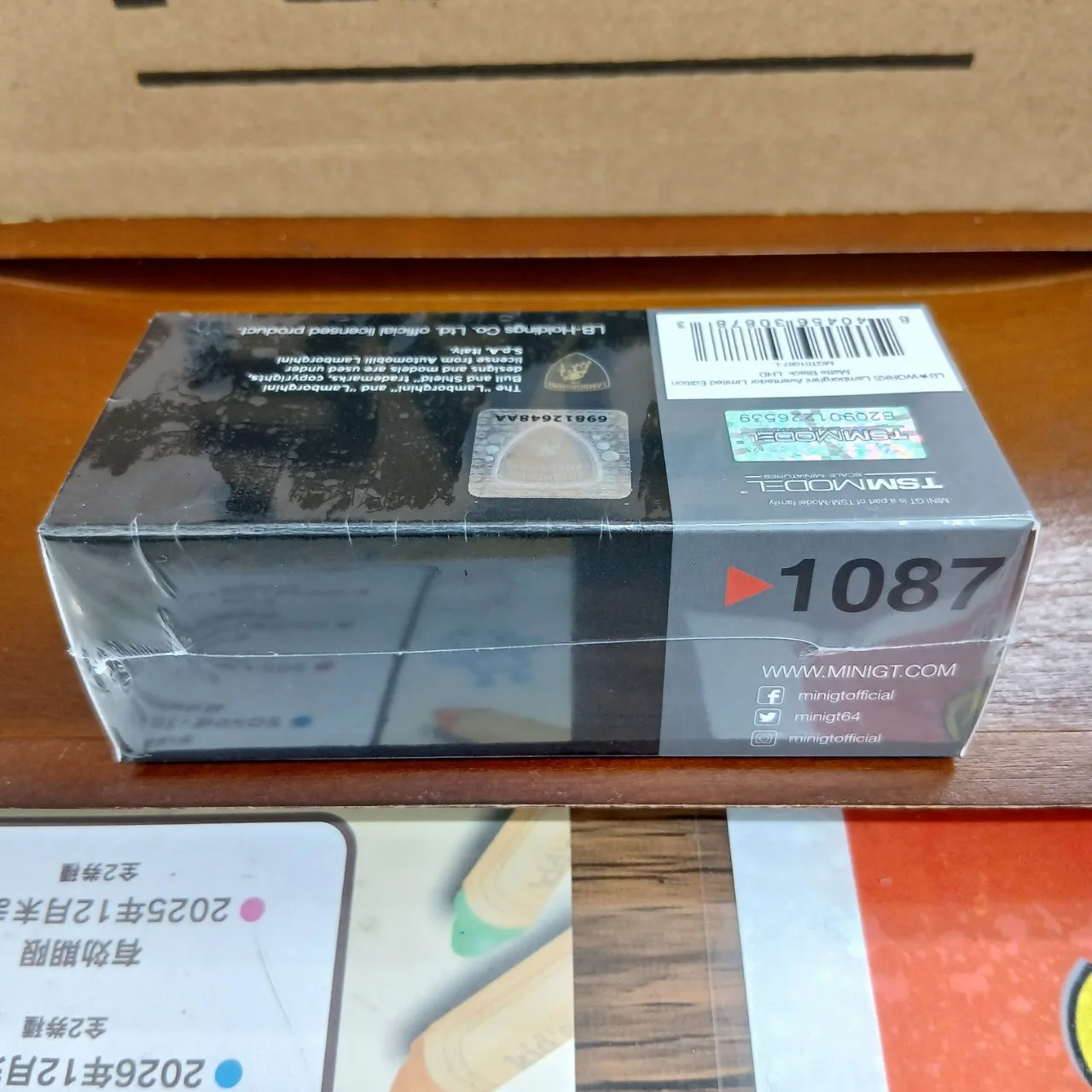 1/64 LB★WORKS ランボルギーニ アヴェンタドール リミテッドエディション マットブラック(左ハンドル） - 画像 (4)