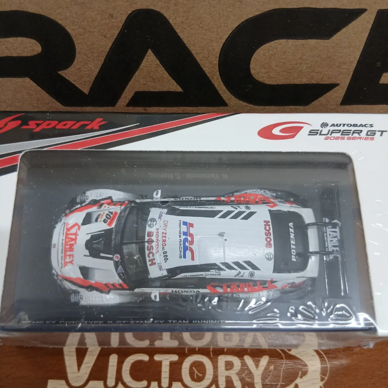 1/64 ホンダ STANLEY CIVIC TYPE R-GT STANLEY TEAM KUNIMITSU #100 GT500 SUPER GT 2025 山本尚貴 牧野任祐 - 画像 (4)