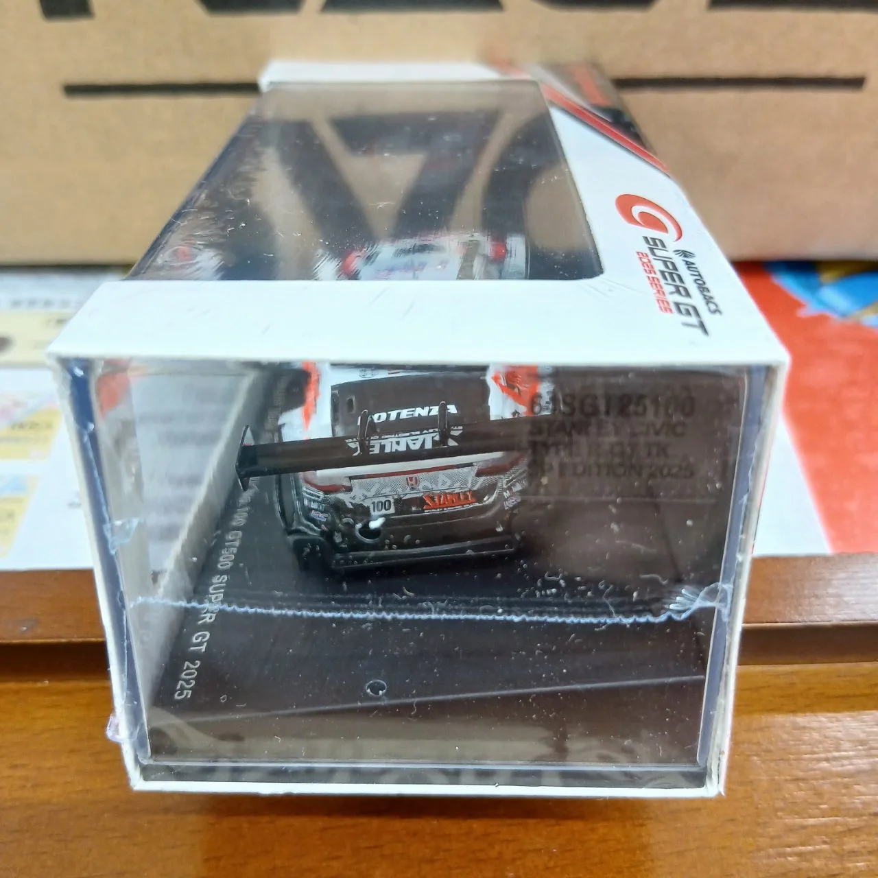 1/64 ホンダ STANLEY CIVIC TYPE R-GT STANLEY TEAM KUNIMITSU #100 GT500 SUPER GT 2025 山本尚貴 牧野任祐 - 画像 (5)
