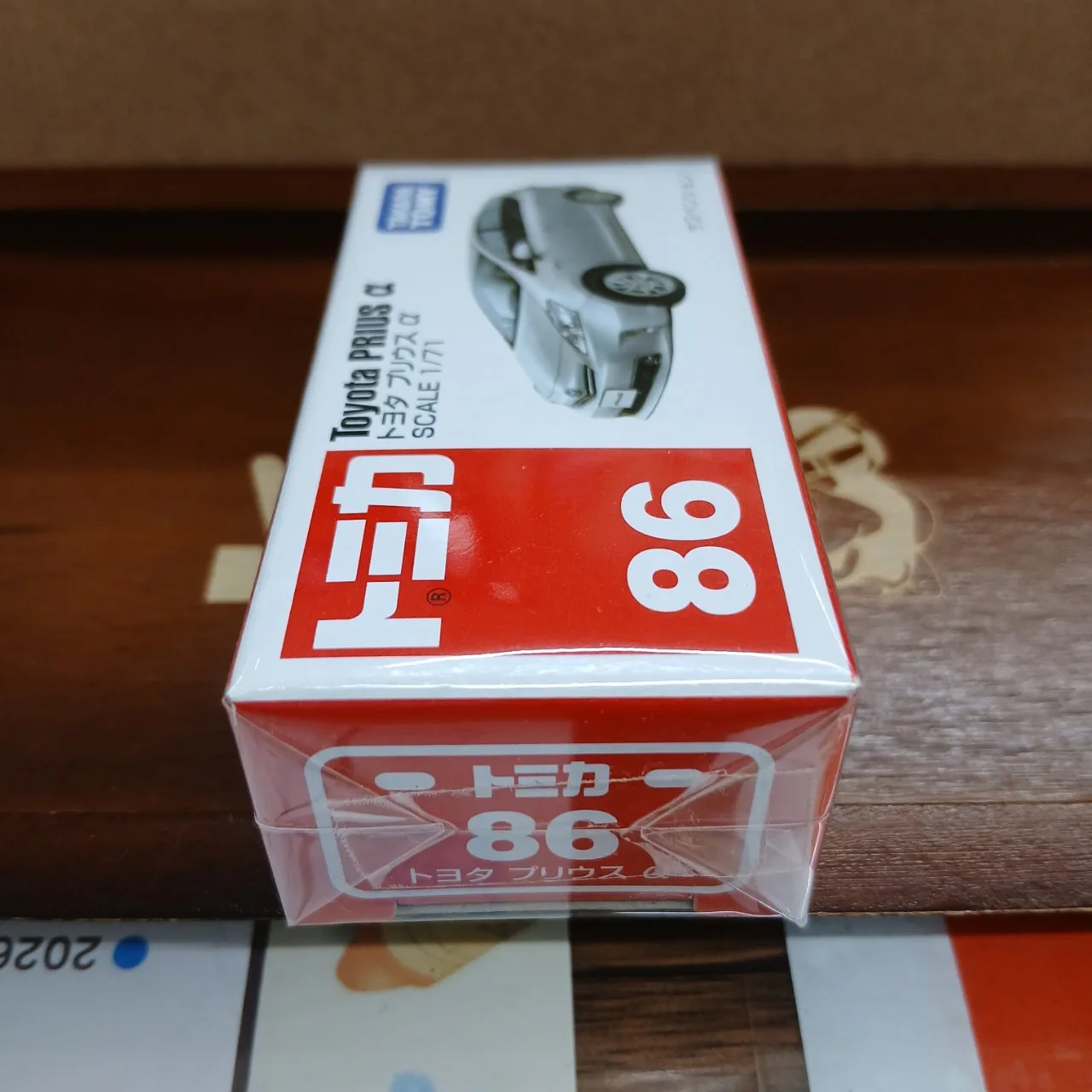 廃盤 トミカ No.86 トヨタ プリウスα 1/71（買取品） - 画像 (2)