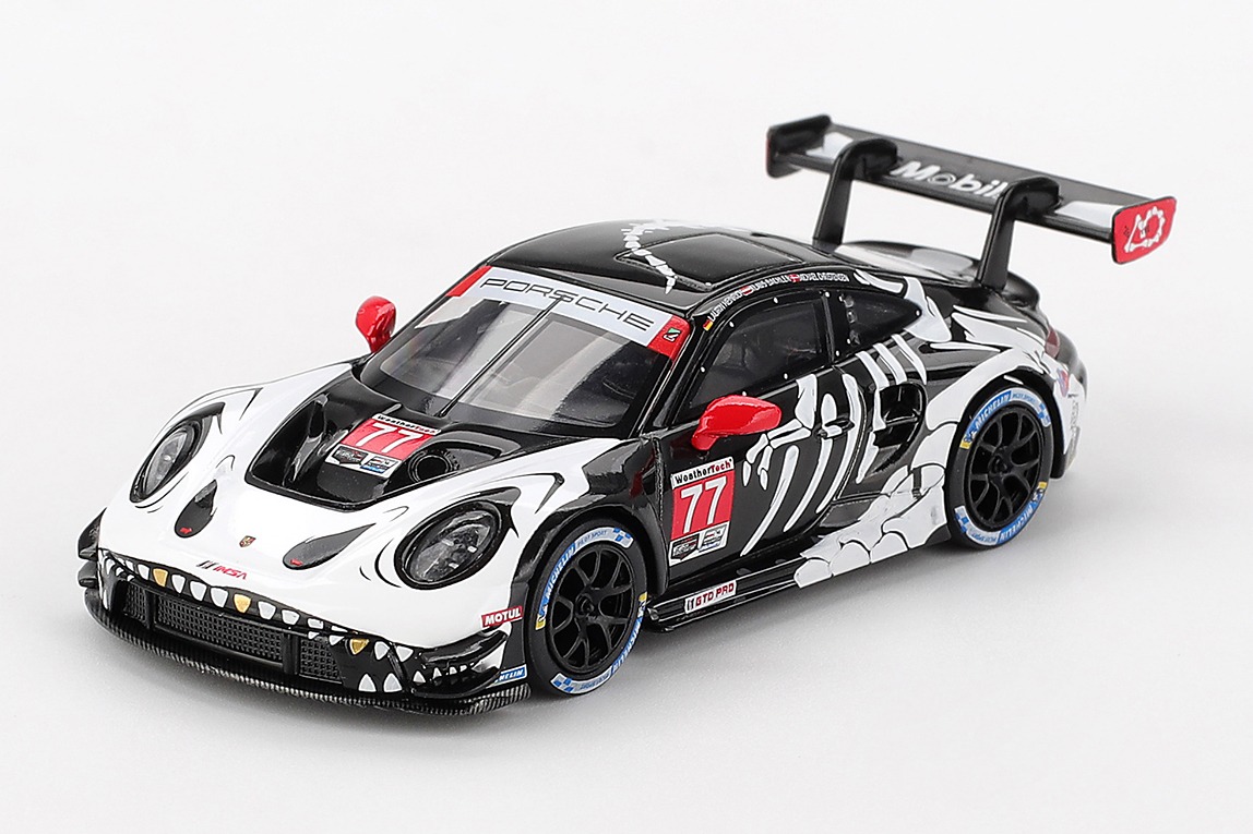 1/64 ポルシェ 911 GT3 R IMSA プチ・ル・マン 2025 #77 AO Racing(左