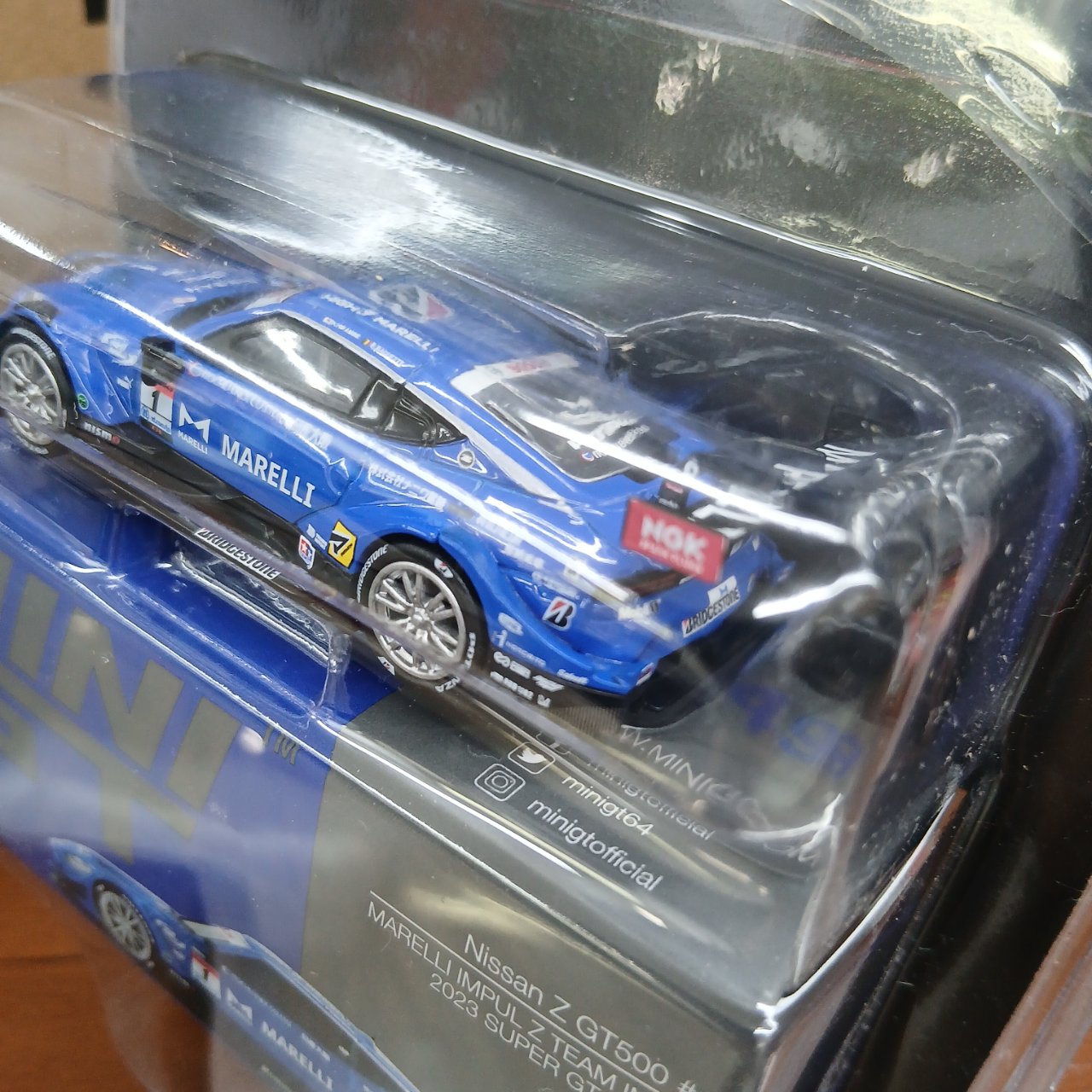 1/64 Nissan Z GT500 SUPER GTシリーズ 2023 #1 