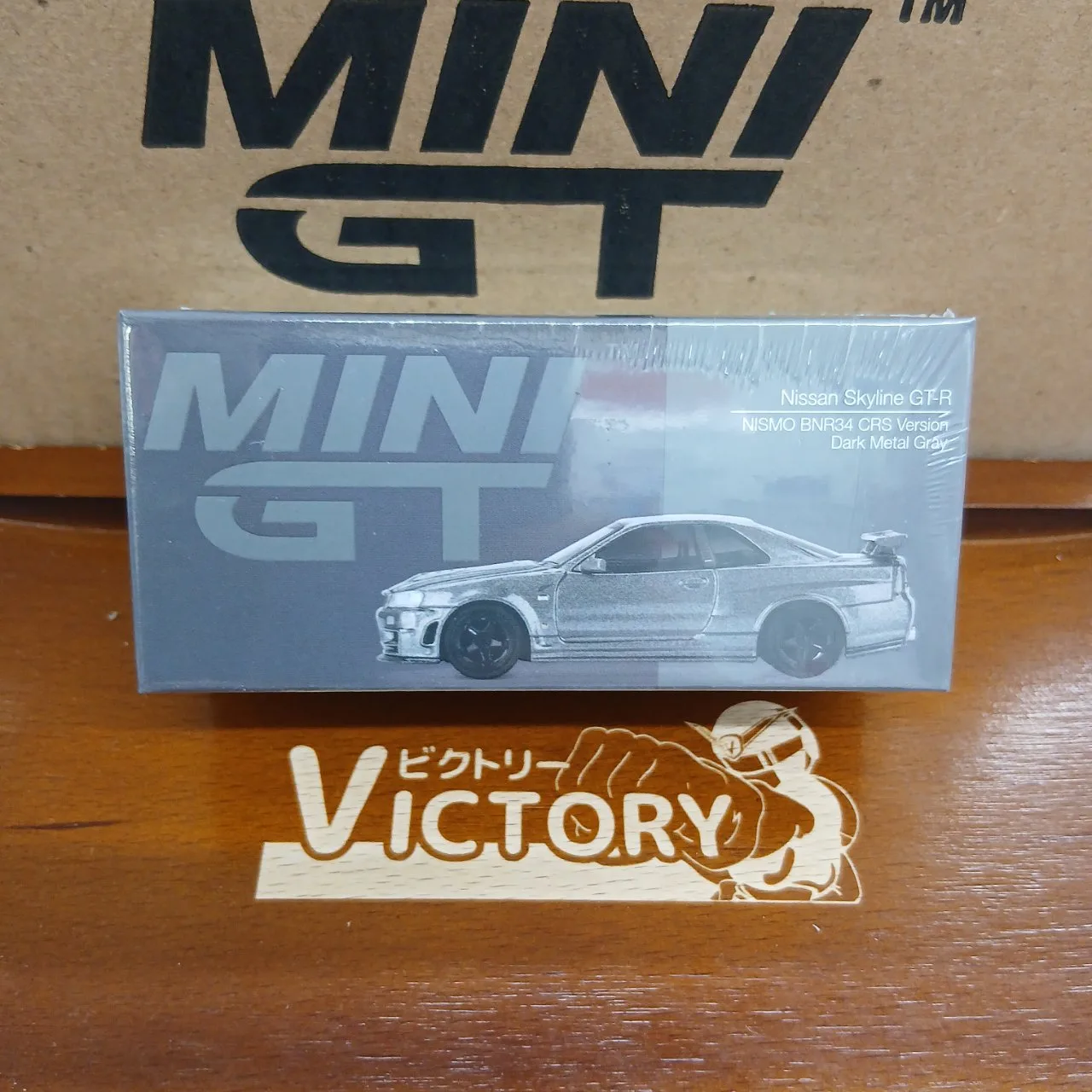1/64 ニッサン スカイライン GT-R ダークメタルグレー(NISMO BNR34 CRS Ver.)(右ハンドル)
