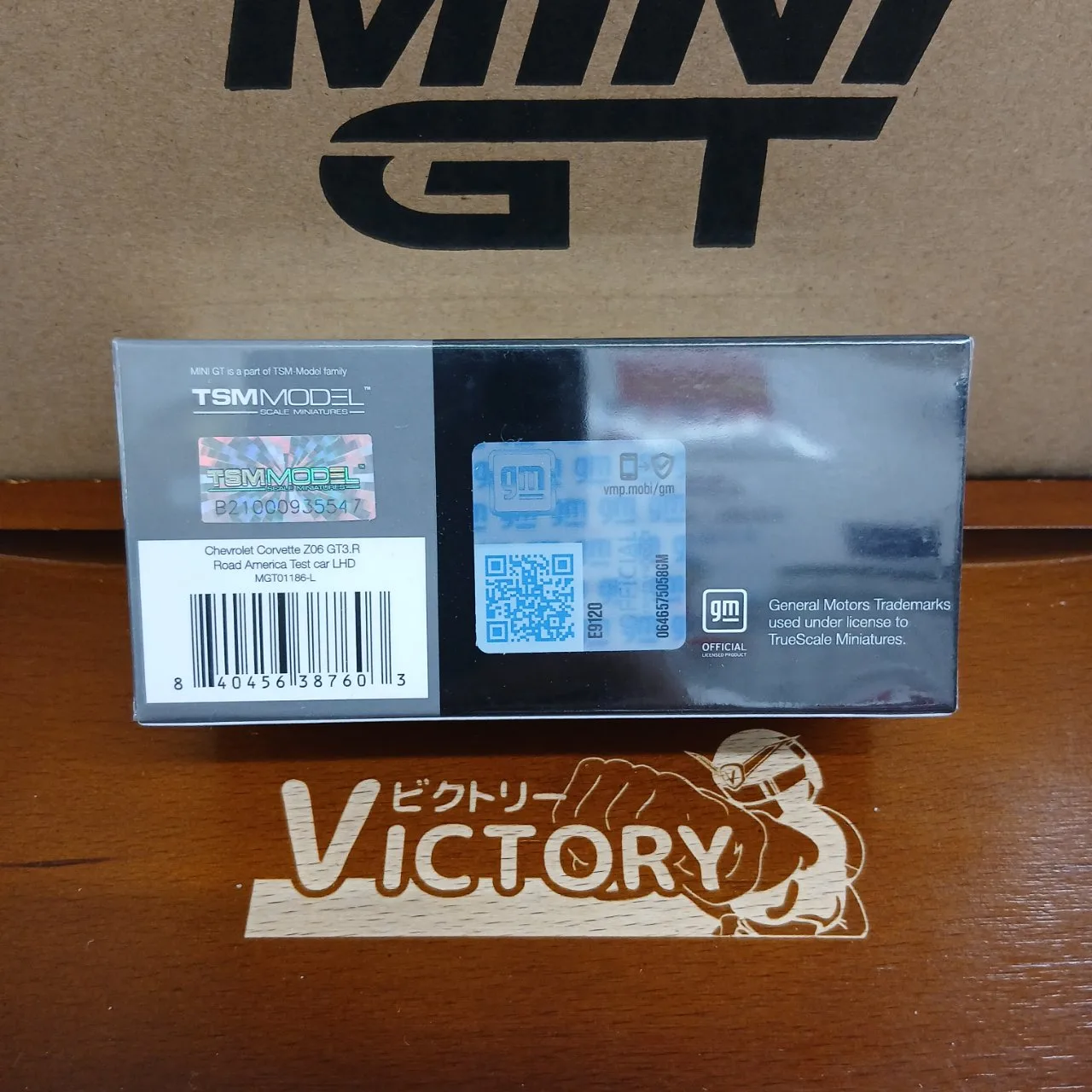 1/64 シボレー コルベット Z06 GT3.R ロードアメリカ テストカー(左ハンドル) MGT01186-L - 画像 (6)