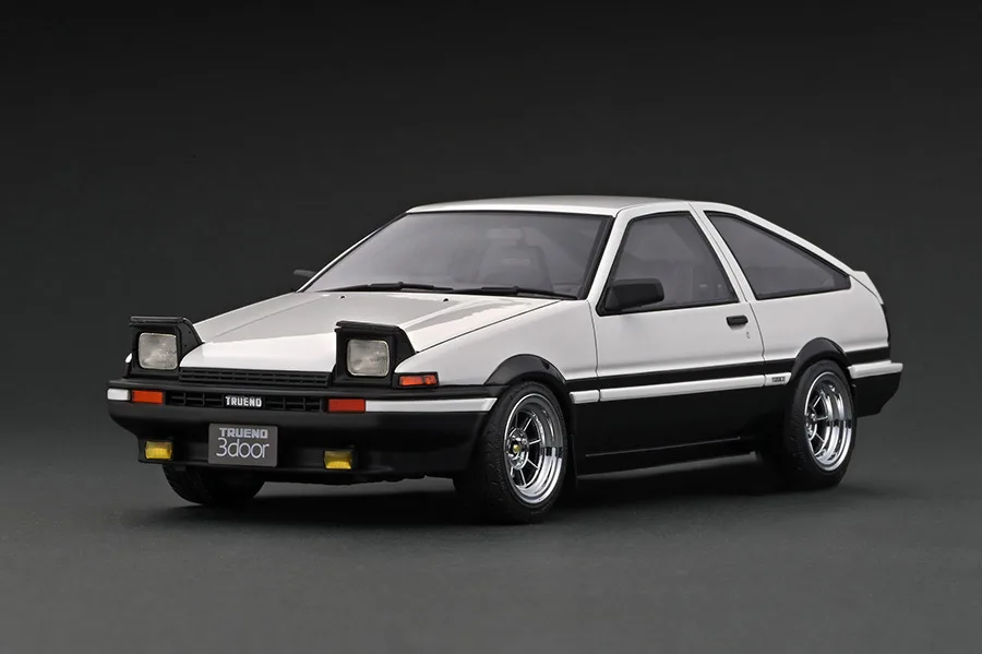 ignitionmodel 1/18 トヨタ スプリンター トレノ 3ドア GT Apex (AE86