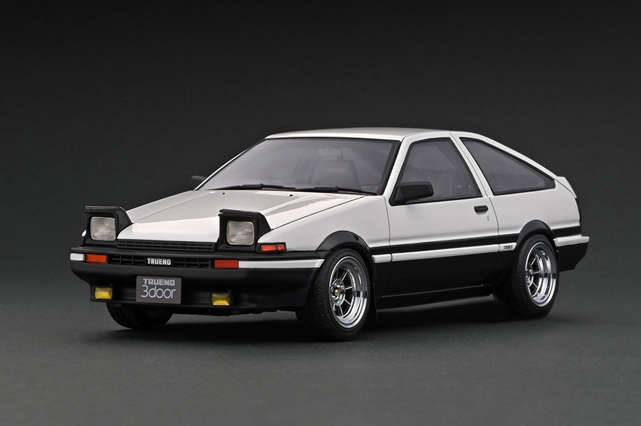 ignitionmodel 1/18 トヨタ スプリンター トレノ 3ドア GT Apex (AE86