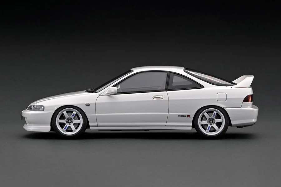 ignitionmodel 1/18 ホンダ インテグラ DC2 タイプR ホワイト IG3053 - 画像 (3)