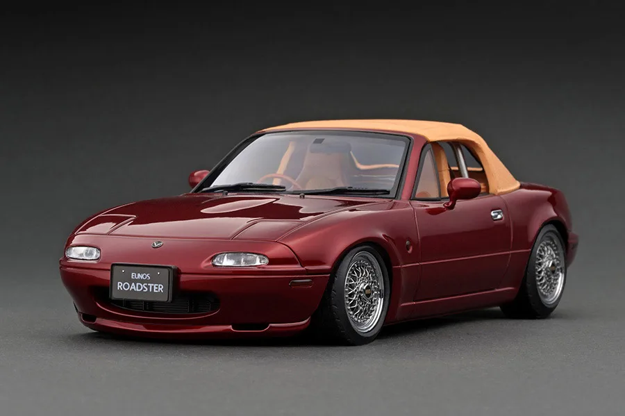 イグニッションモデル1/18 ユーノスロードスター ignitionmodel 1/18 ユーノス・ロードスター (NA) バーガンディー
