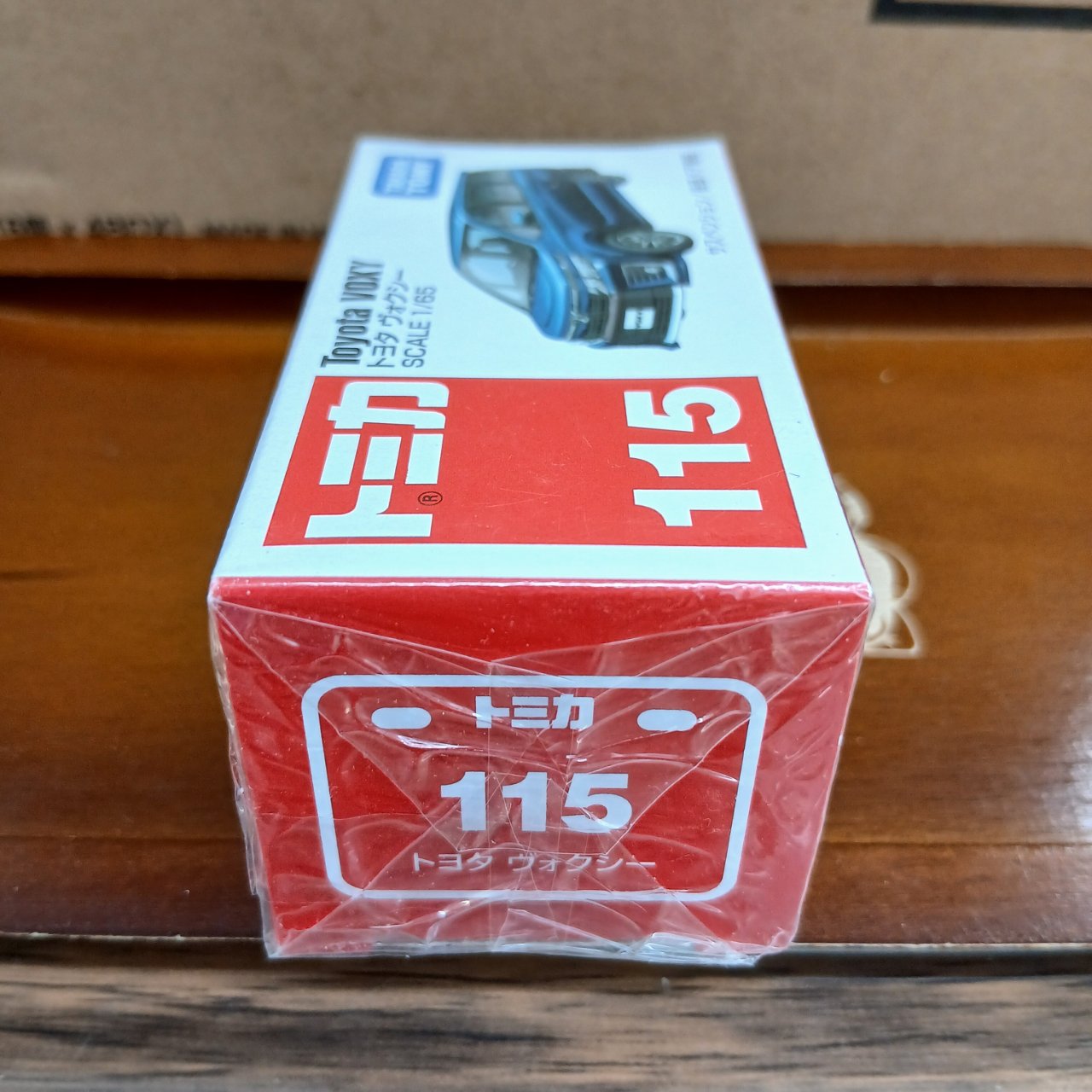 廃盤 トミカ No.115 トヨタ ヴォクシー 1/65（買取品） #| ホビー