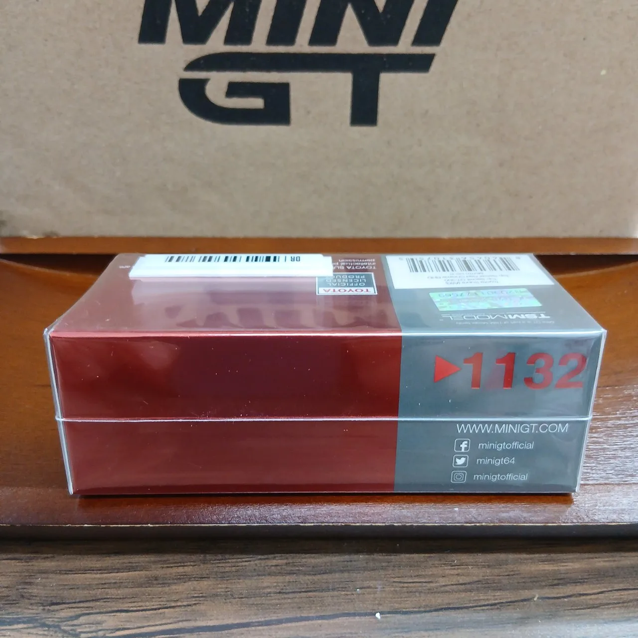 1/64 トヨタ スープラ (A80) GT-300 Top Secret レッドクローム(右ハンドル) MGT1132-R - 画像 (4)