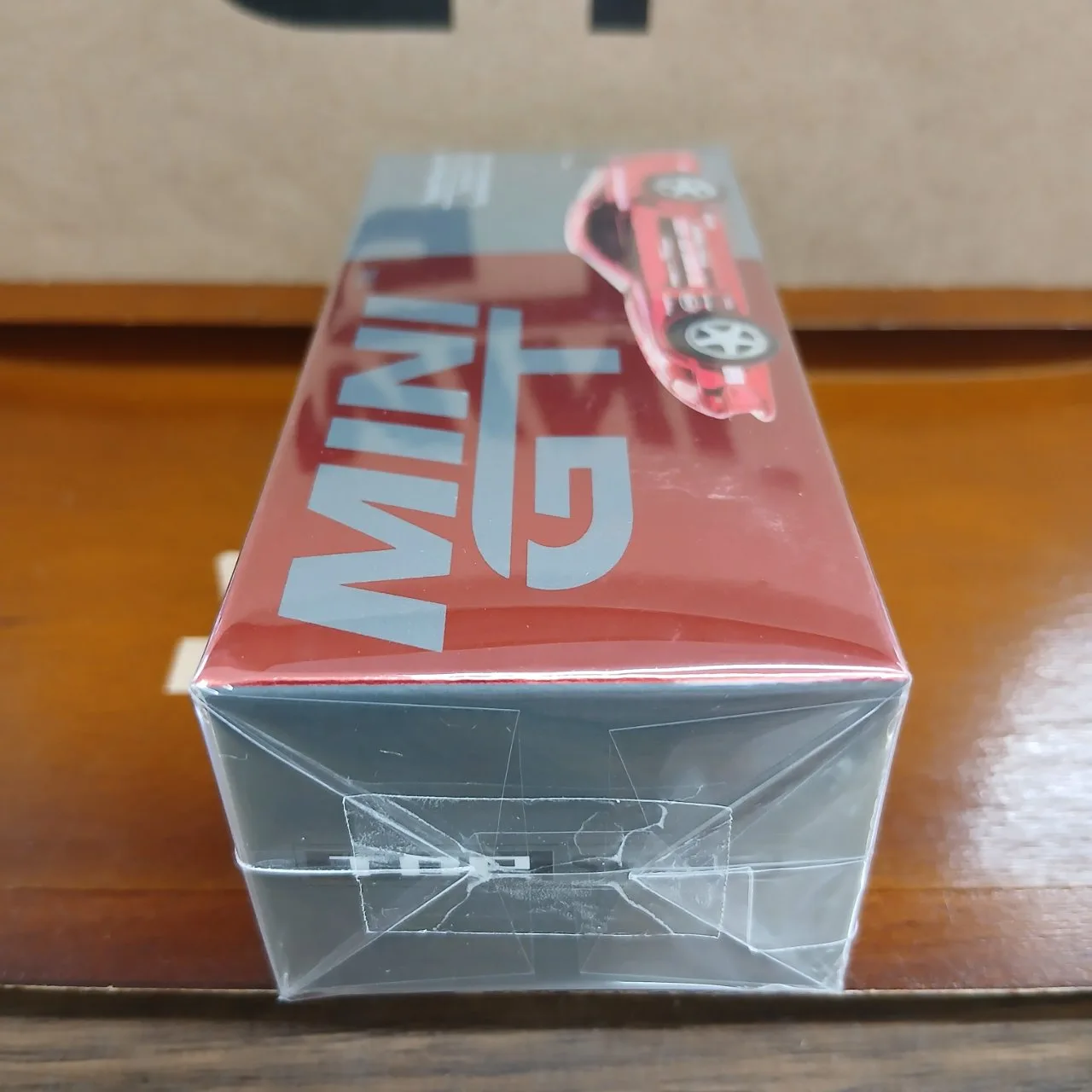 1/64 トヨタ スープラ (A80) GT-300 Top Secret レッドクローム(右ハンドル) MGT1132-R - 画像 (3)