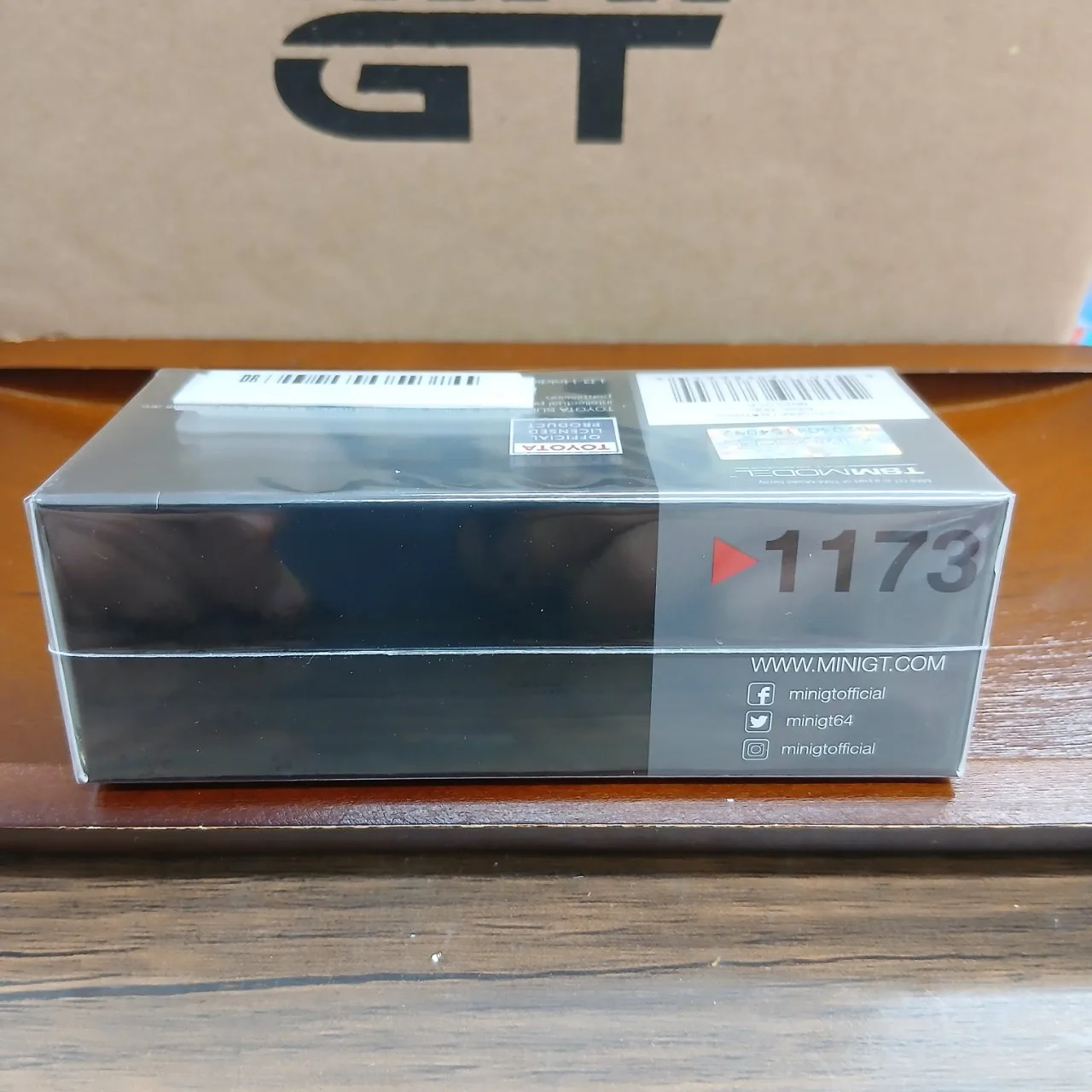 1/64 トヨタ GR86 LB★Nation アドバン(右ハンドル) MGT1173-R - 画像 (4)