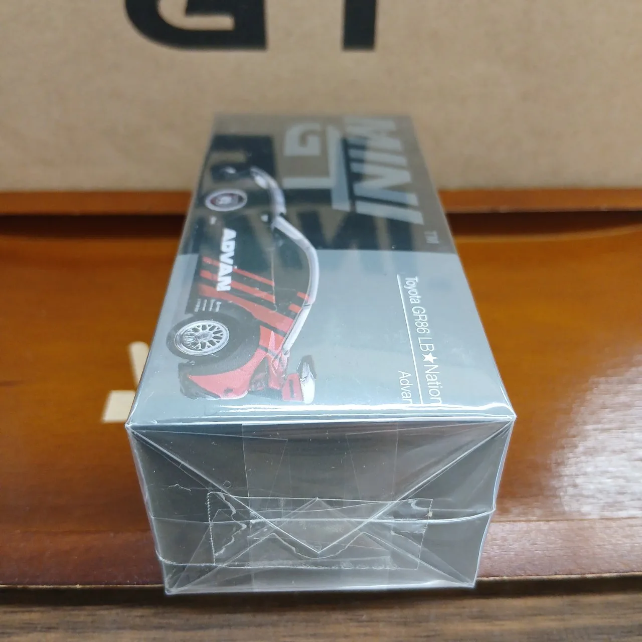 1/64 トヨタ GR86 LB★Nation アドバン(右ハンドル) MGT1173-R - 画像 (5)