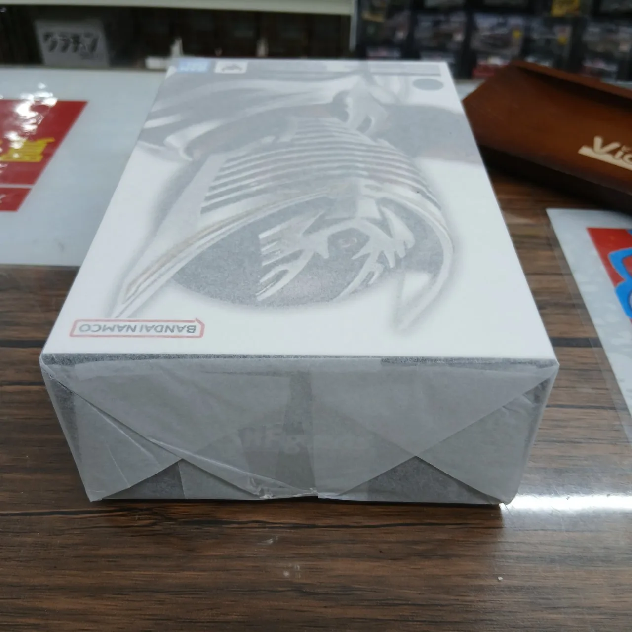 S.H.Figuarts(真骨彫製法) 仮面ライダー龍騎 (塗装済み可動フィギュア)【再販】 - 画像 (5)