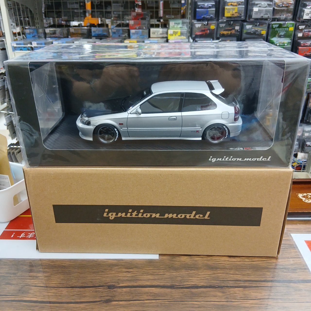 ignitionmodel 1/18 ホンダ シビック (EK9) Type R シルバー IG2678