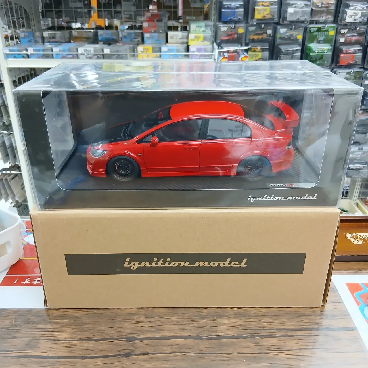 ignitionmodel 1/18 ホンダ シビック (FD2) タイプR レッド IG2829 - 画像 (3)