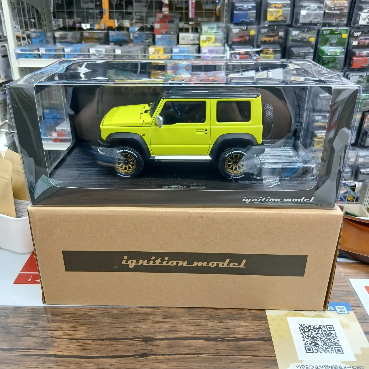 ignitionmodel 1/18 スズキ ジムニー シエラ JC (JB74W) リフトアップ キネティックイエロー/ブラック IG1703 - 画像 (4)