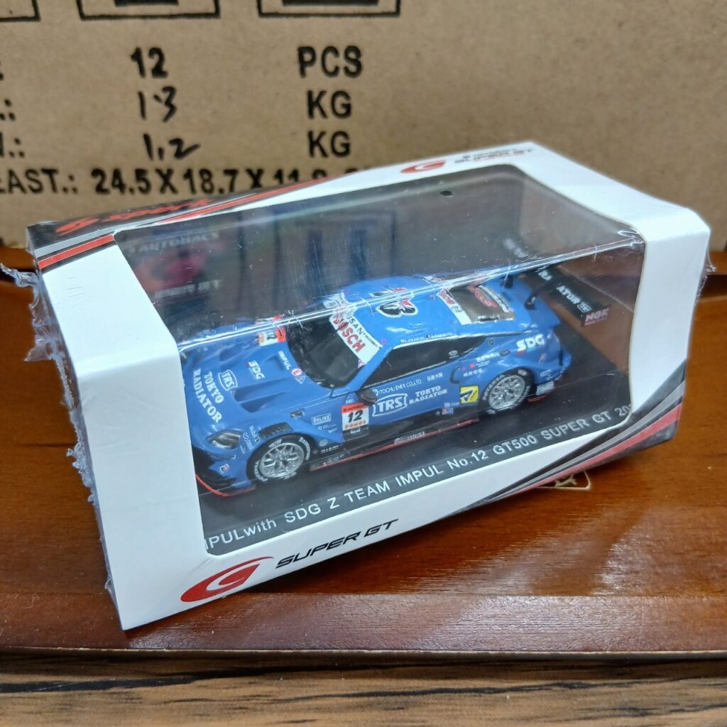 1/64 ニッサン TRS IMPULwith SDG Z チーム インパル ＃12 スーパーGT