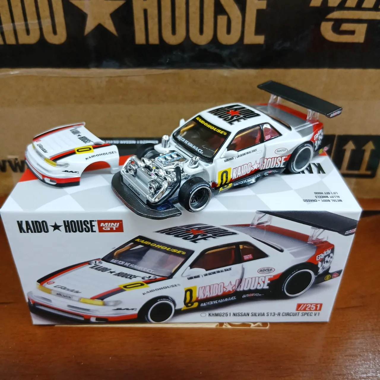 1/64 ニッサン シルビア S13-R サーキット スペック V1(右ハンドル) KHMG251 - 画像 (3)