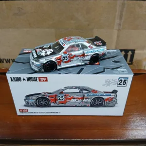 1/64 ニッサン スカイライン GT-R R34 Kaido Star Racing V1(右ハンドル) KHMG197