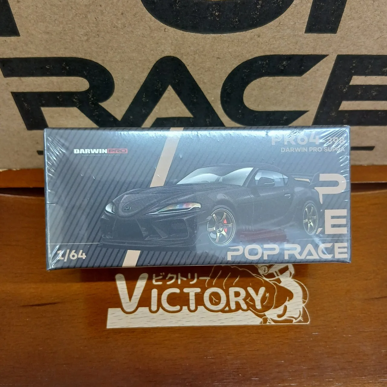 1/64 ダーウィンプロ 66G WBK スープラ A90 カーボンエディション PRE64-398