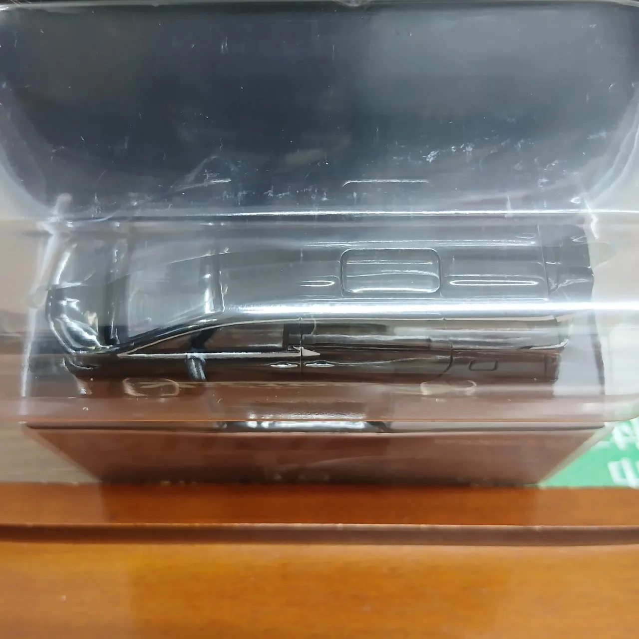 1/64 トヨタ アルファード 40 KUHL ブラック(左ハンドル) MGT01179-BL ブリスター - 画像 (5)