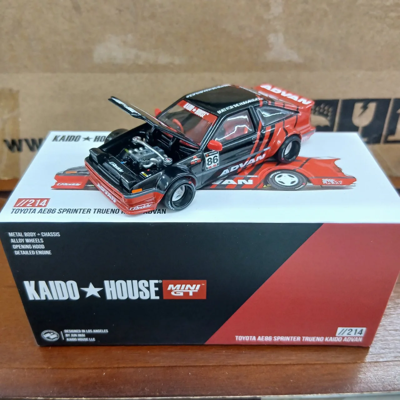 1/64 トヨタ AE86 スプリンタートレノ Kaido アドバン(右ハンドル) KHMG214 - 画像 (9)