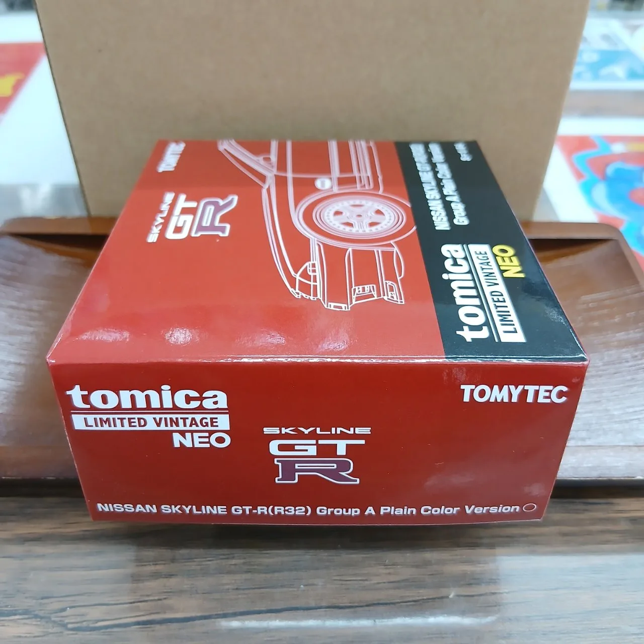 トミカリミテッドヴィンテージ ネオ ニッサン スカイライン GT-R R32 グループA プレーンカラー仕様 （買取未使用品） タカラトミーモール限定品 - 画像 (4)
