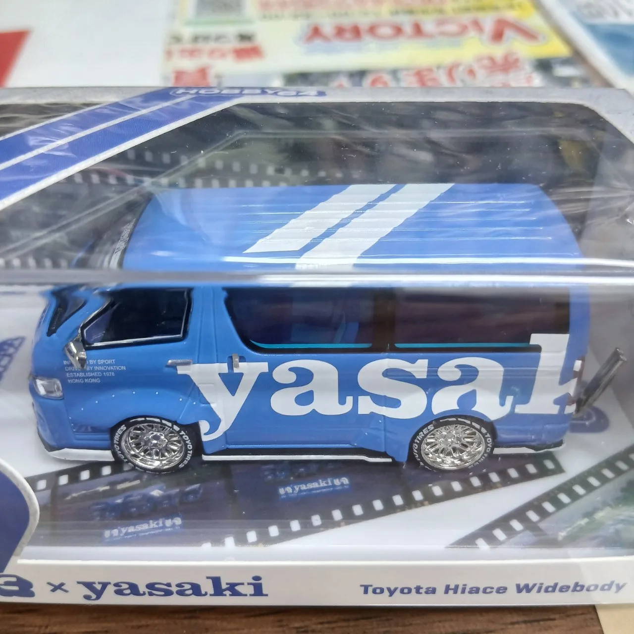 1/64 トヨタ ハイエース ワイドボディ Yasaki T64-038-YAS - 画像 (4)