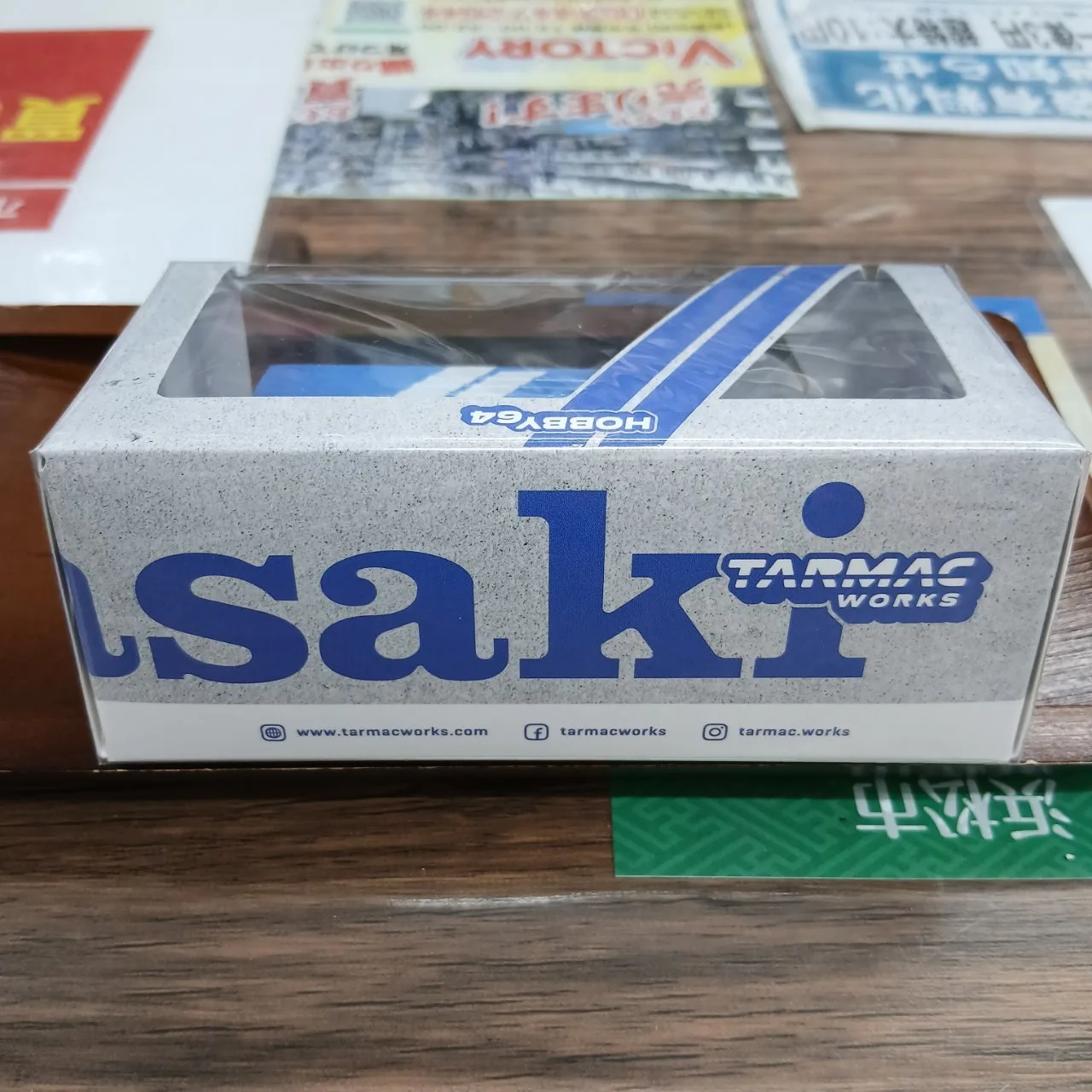 1/64 トヨタ ハイエース ワイドボディ Yasaki T64-038-YAS - 画像 (6)