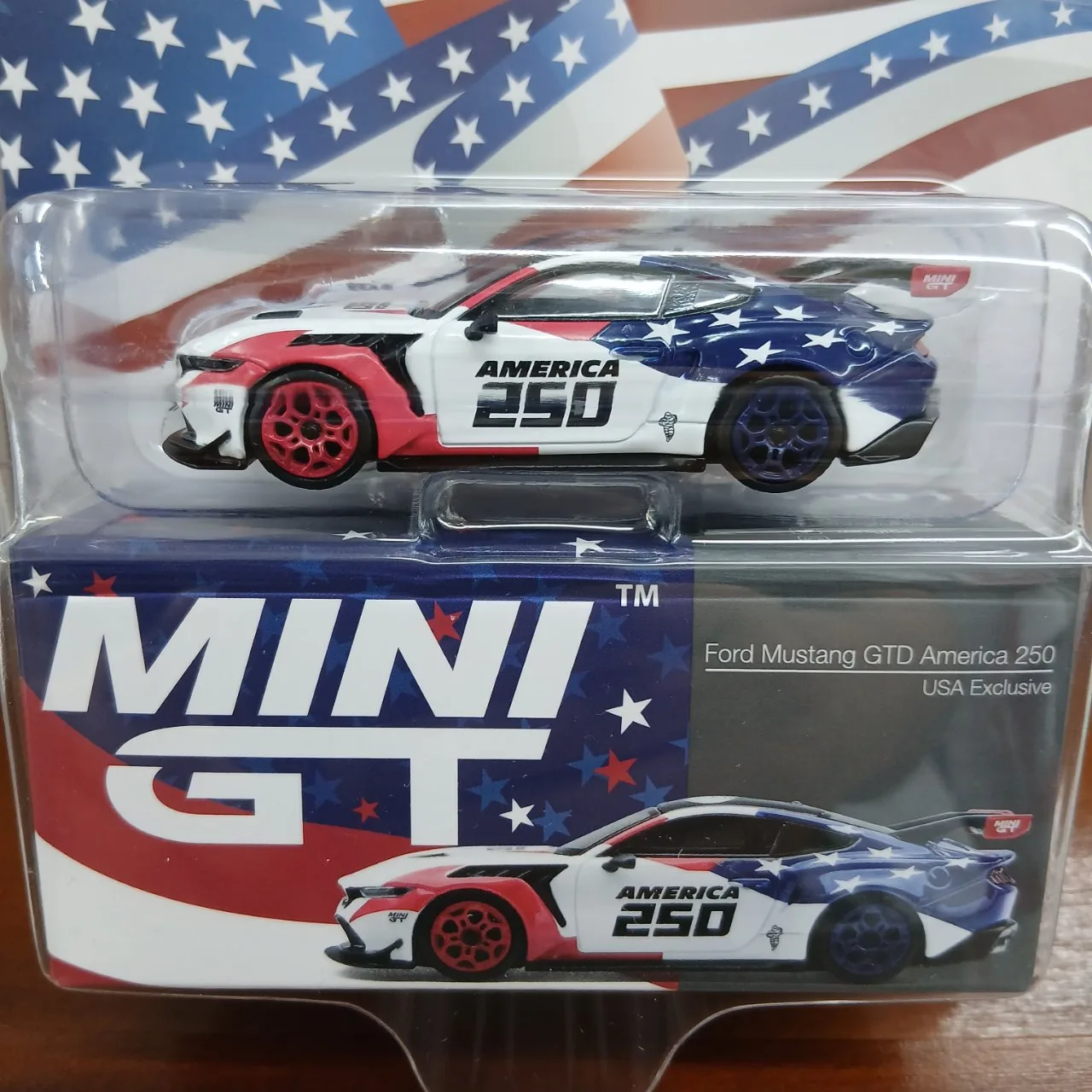 1/64 フォード マスタング GTD アメリカ建国250周年 (左ハンドル) 北米限定 MGT01301-BL ブリスター仕様 - 画像 (3)