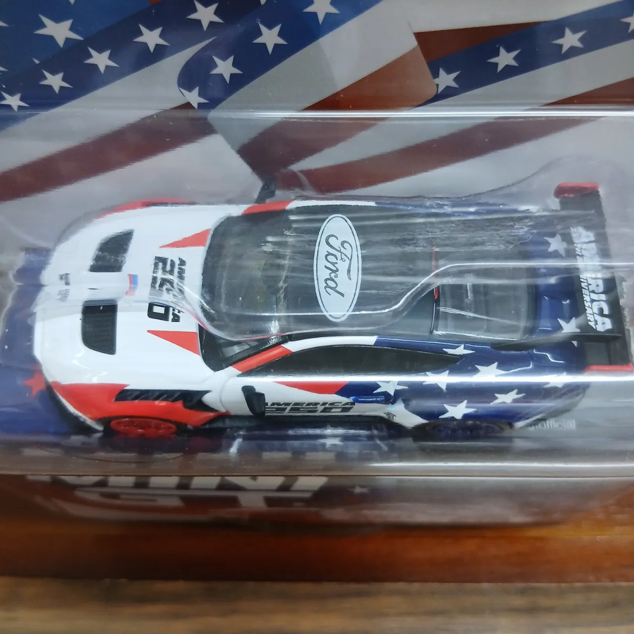 1/64 フォード マスタング GTD アメリカ建国250周年 (左ハンドル) 北米限定 MGT01301-BL ブリスター仕様 - 画像 (5)