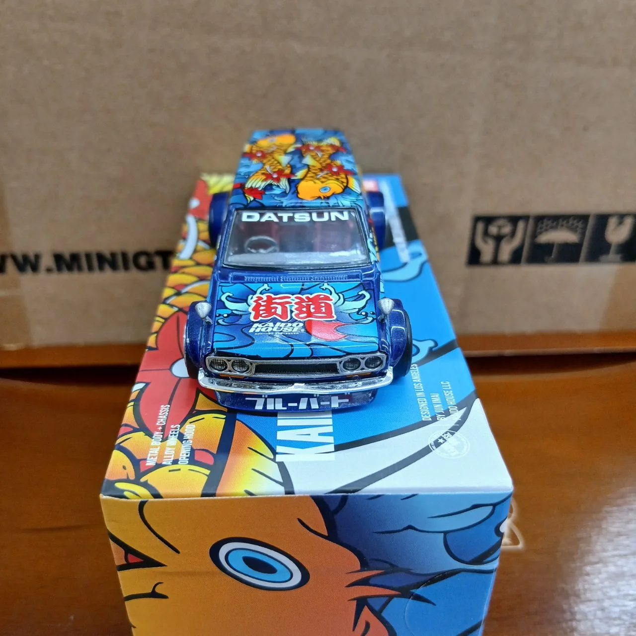 1/64 ダットサン KAIDO 510 ワゴン 鯉ワゴン V1（右ハンドル)）KHMG248 - 画像 (4)