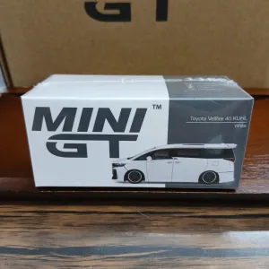 1/64 トヨタ ヴェルファイア 40 KUHL ホワイト（右ハンドル） MGT01180-R