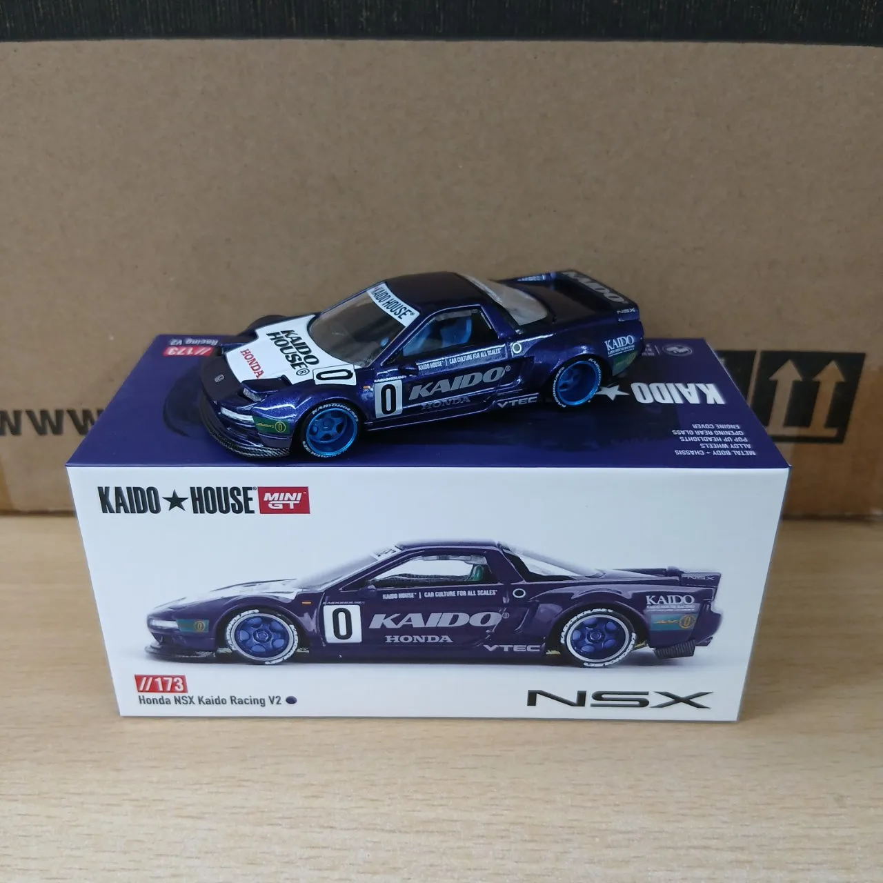 1/64 ホンダ NSX KAIDO レーシング V2 (右ハンドル) KHMG173